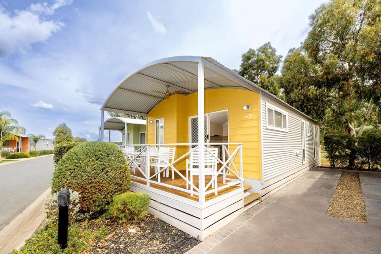Big4 Deniliquin Holiday Park Phòng bức ảnh