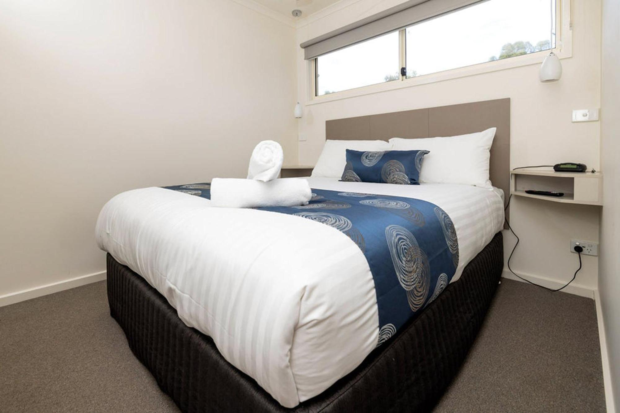 Big4 Deniliquin Holiday Park Phòng bức ảnh