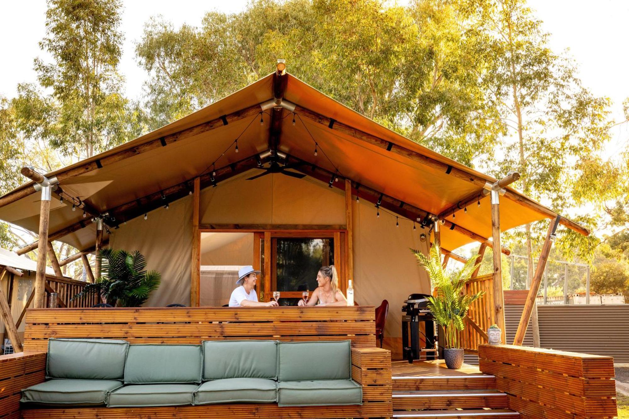 Big4 Deniliquin Holiday Park Ngoại thất bức ảnh