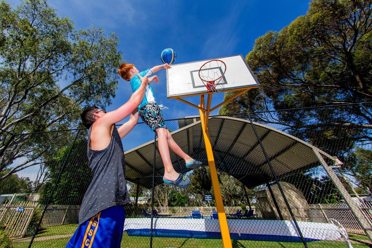Big4 Deniliquin Holiday Park Ngoại thất bức ảnh